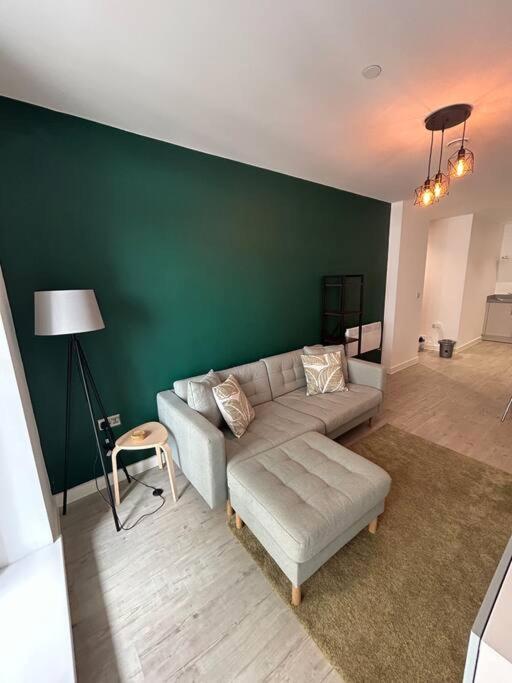 Modern And Spacious In Salford Quays Apartamento *